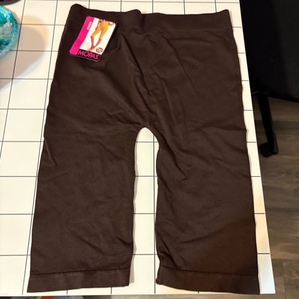 NWT Mopas brown shapewear shorts